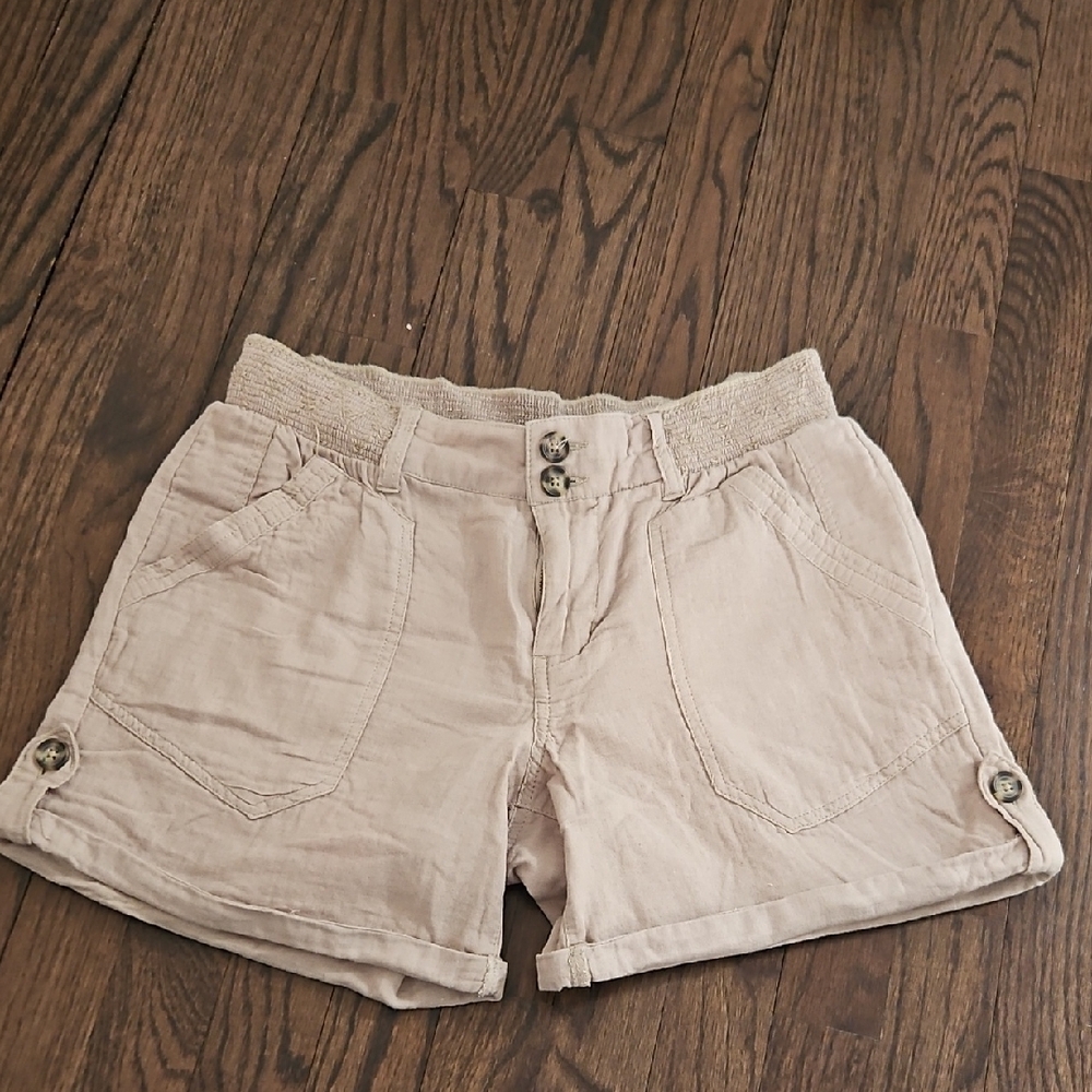 Womens Democracy Tan Cargo Shorts with‎ Cuffed Legs and Belt Loops